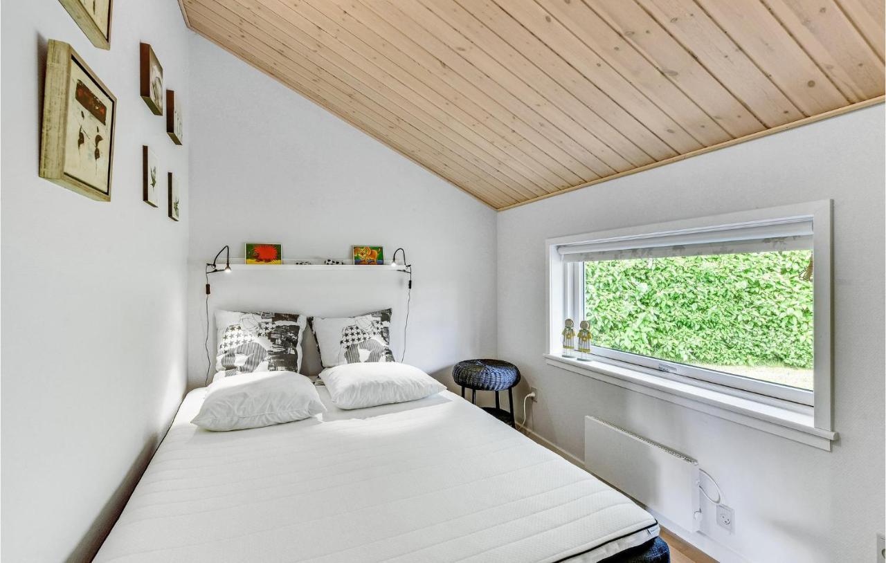Cozy Home In Tarm With Kitchen Kültér fotó