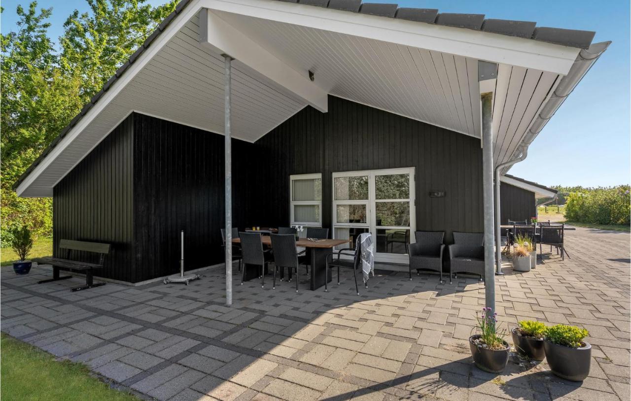 Cozy Home In Tarm With Kitchen Kültér fotó